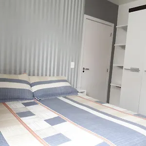  Apartamento Venha Se Hospedar Num Lugar Que Tenha Seu Estilo. Apto 2 Quartos.