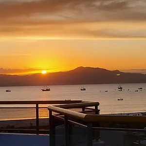  Apartamento Guarapuvu